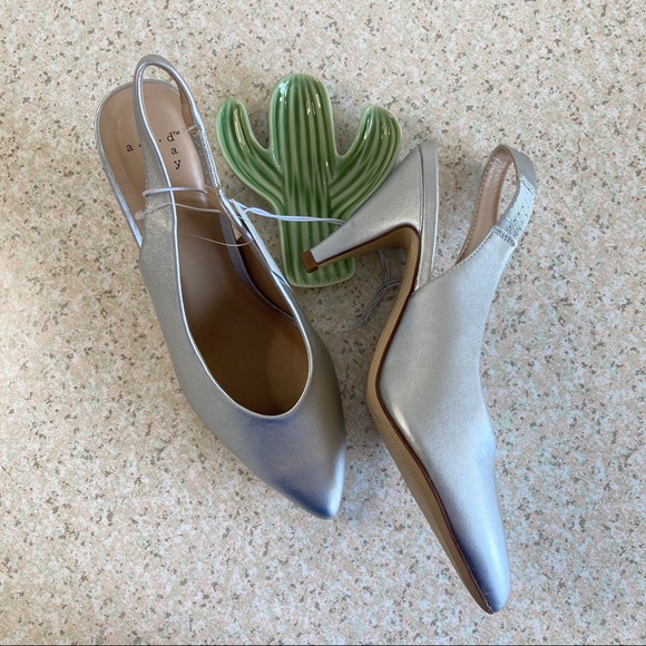 NWT A New Day Metallic Silver Slingback Pumps - Picture 3 of 11